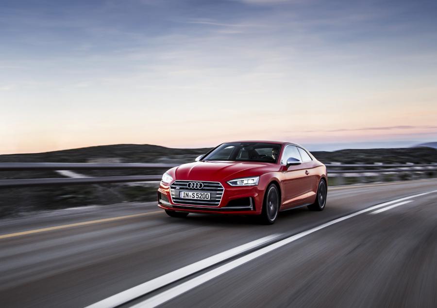  Audi S5 Coupe 2016 года  (WW) (фото 29 из 75)